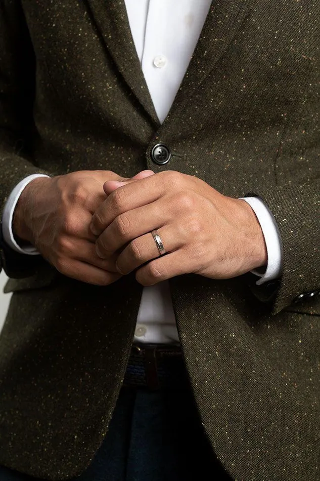 Mens wedding ring SWAN AURUM by Gubjrg Rings